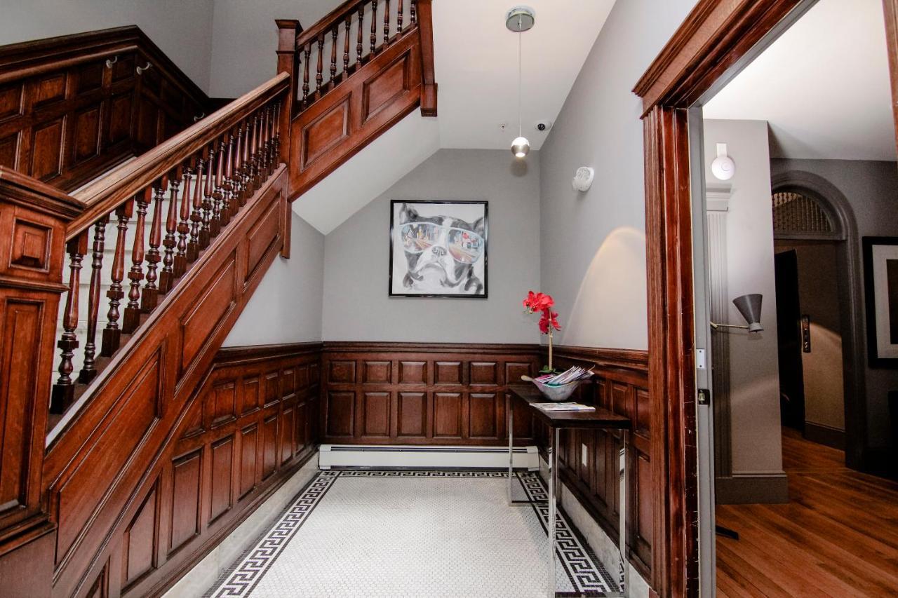 A Stylish Stay W/ A Queen Bed, Heated Floors.. #18 Brookline Luaran gambar